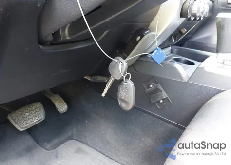 2014 Toyota Tundra Sr5 5.7L V8 from USA, damaged, VIN 5TFDW5F10EX330152